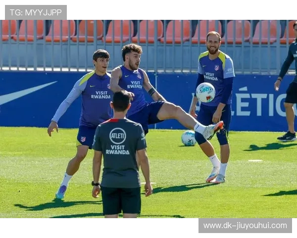 以1415足球成员为核心探究团队协作精神与竞技水平全面提升路径